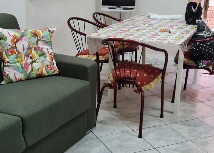 Mandra Holidays Чефалу